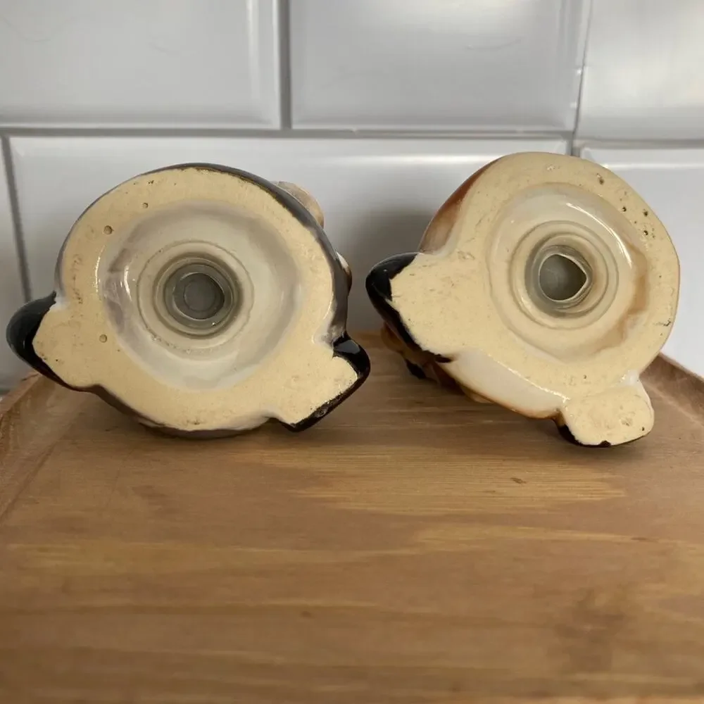 Vintage Children Country Hats Broom Light Collectible Salt and Pepper Shakers
